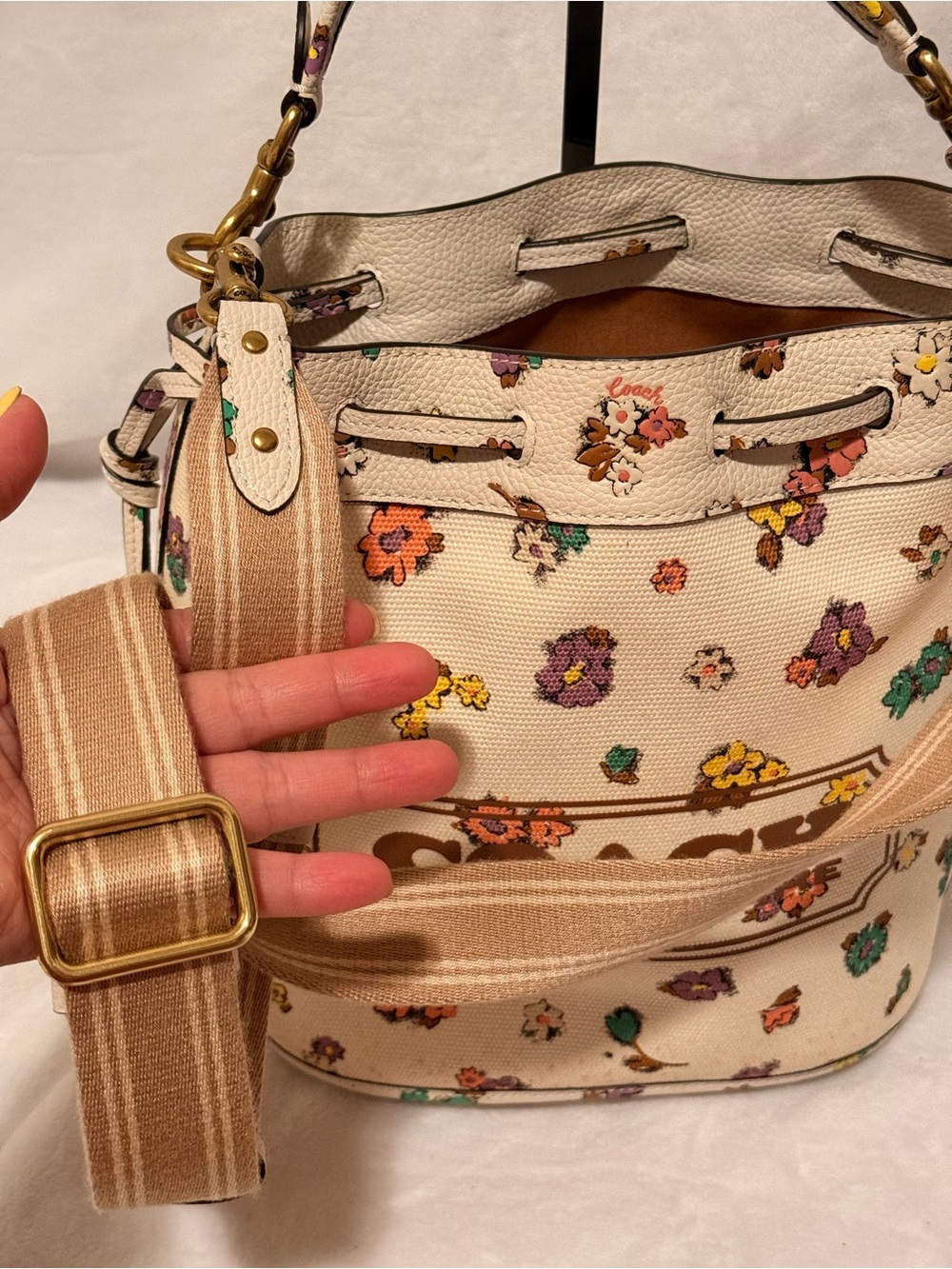 Coach Field Bucket Bag with Cross Stitch Floral Print - Chalk Multi - Picture 7 of 16